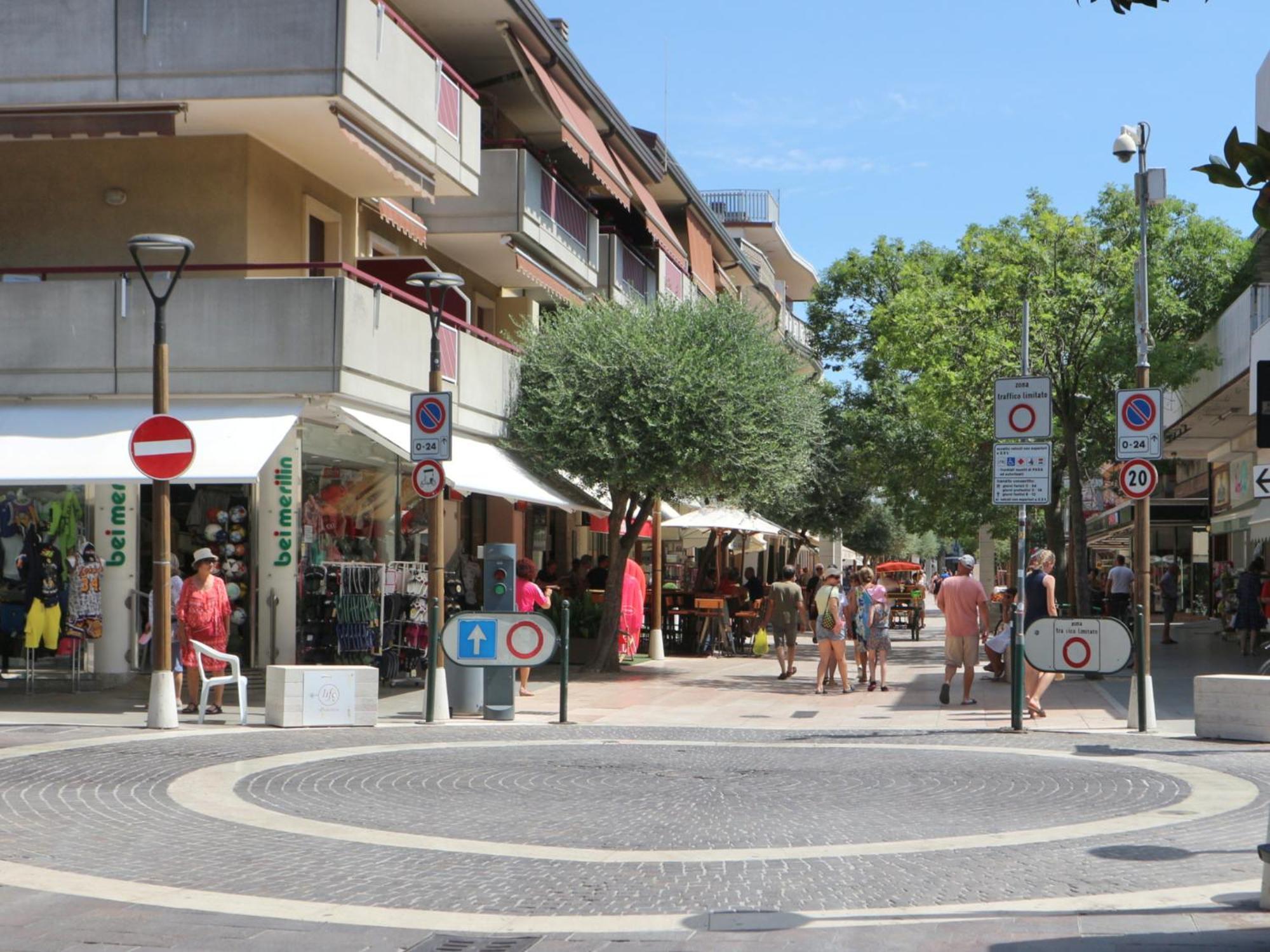 Ferienwohnung Salisburgo Lignano Sabbiadoro Exterior foto