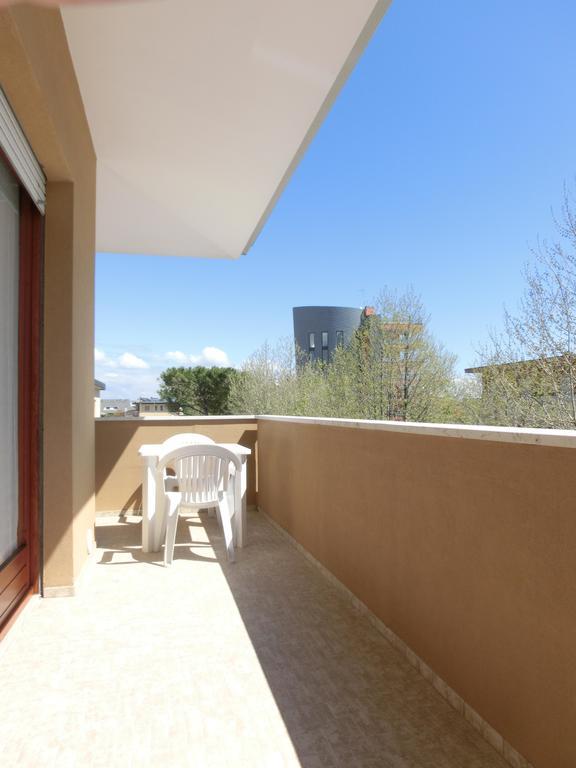 Ferienwohnung Salisburgo Lignano Sabbiadoro Zimmer foto