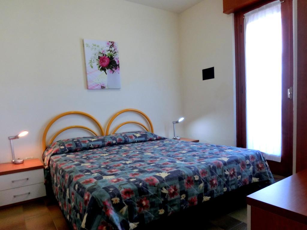 Ferienwohnung Salisburgo Lignano Sabbiadoro Zimmer foto